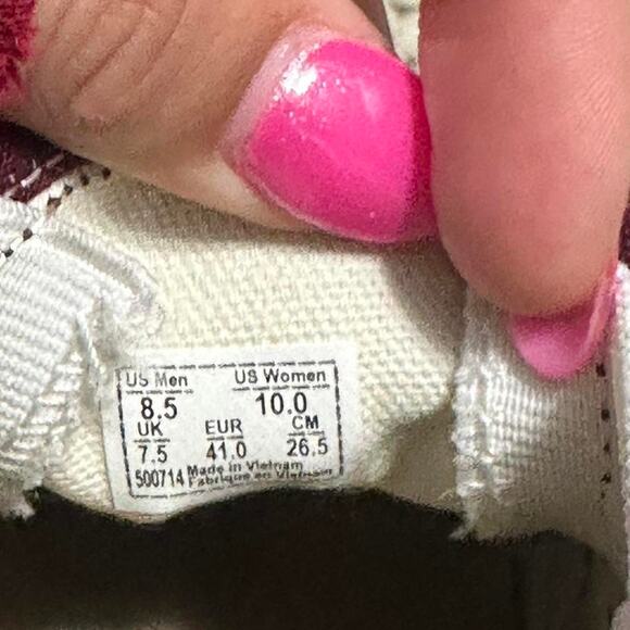 Burgundy vans slip ons - Picture 5 of 5